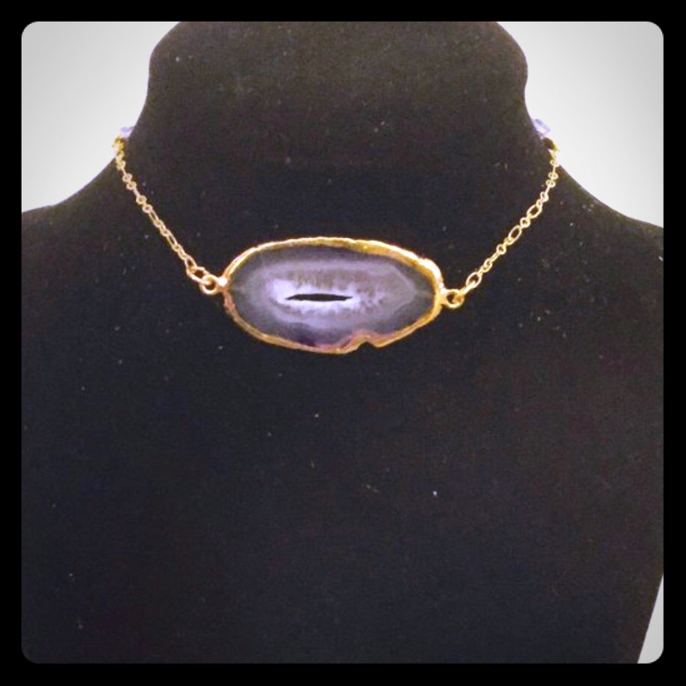 Large Stone Pendant Choker
